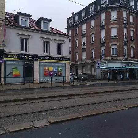 Luxury City Centre W/free Private Parking And Wifi Apartment