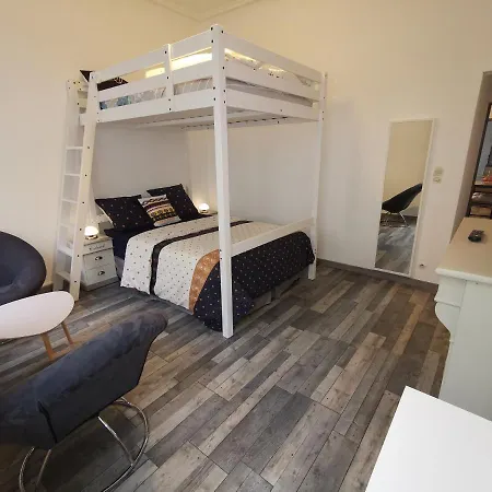 Apartment Luxury City Centre W/free Private Parking And Wifi Reims