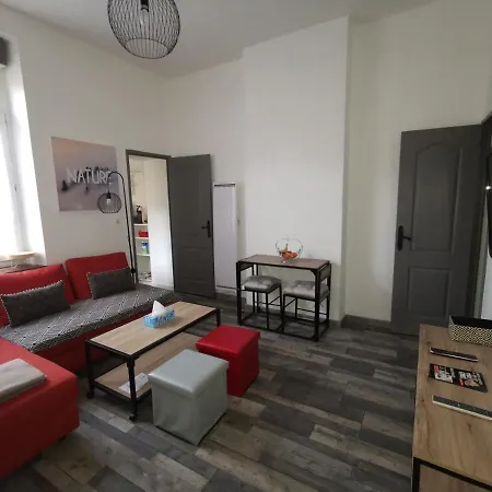 Luxury City Centre W/free Private Parking And Wifi Apartment Reims