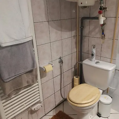 Luxury City Centre W/free Private Parking And Wifi Apartment Reims