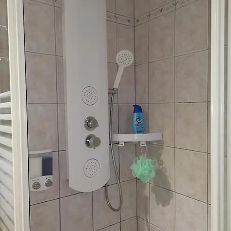 Luxury City Centre W/free Private Parking And Wifi Apartment