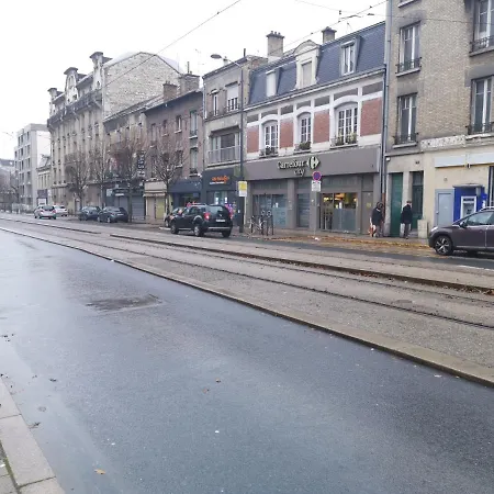 Luxury City Centre W/free Private Parking And Wifi