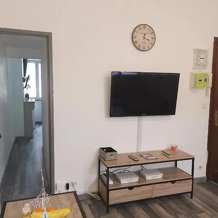 Luxury City Centre W/free Private Parking And Wifi Apartment *