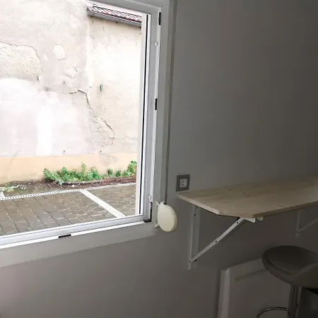 Luxury City Centre W/free Private Parking And Wifi Apartment Reims